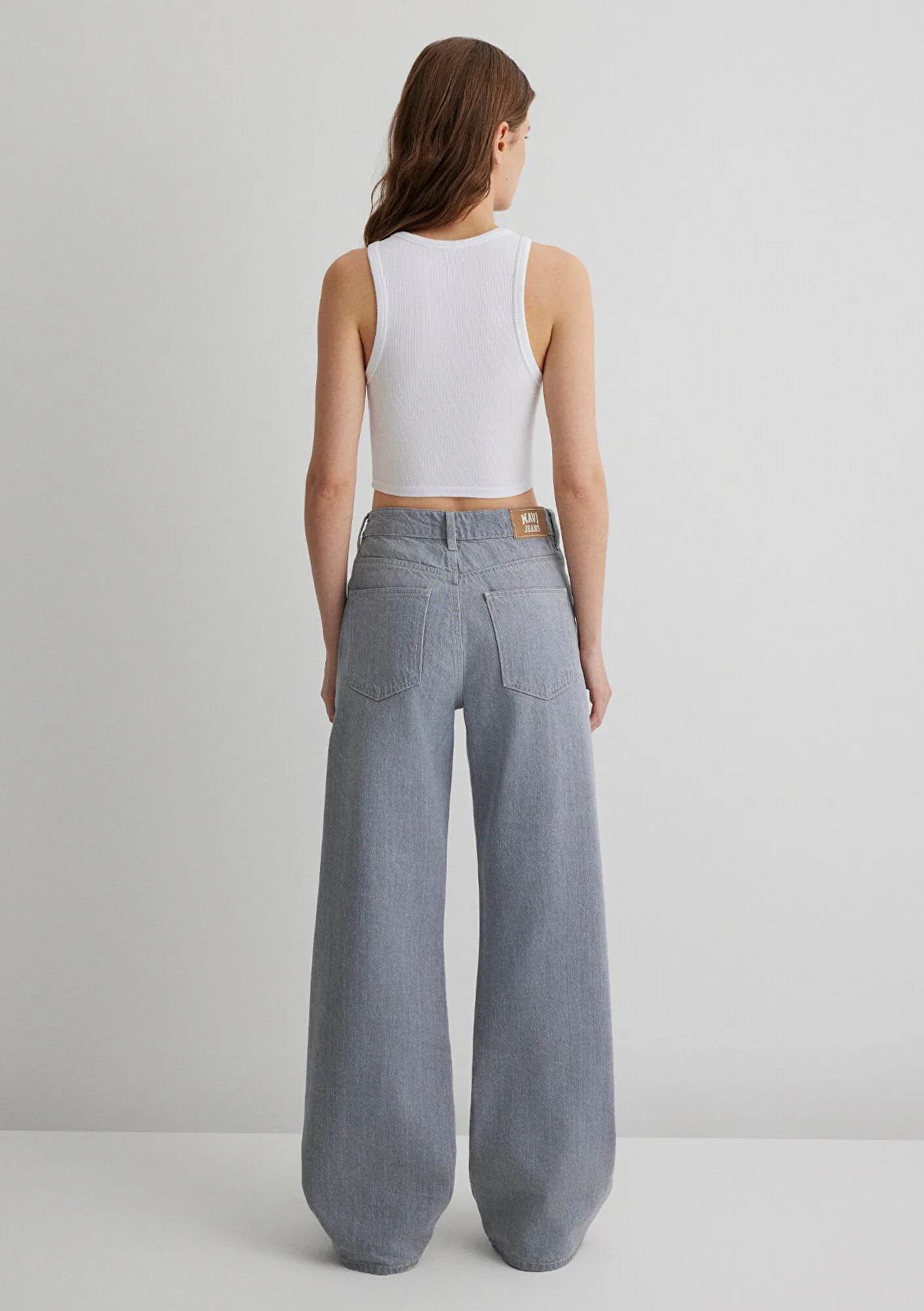 Malibu Light Smoke College Jean Pants