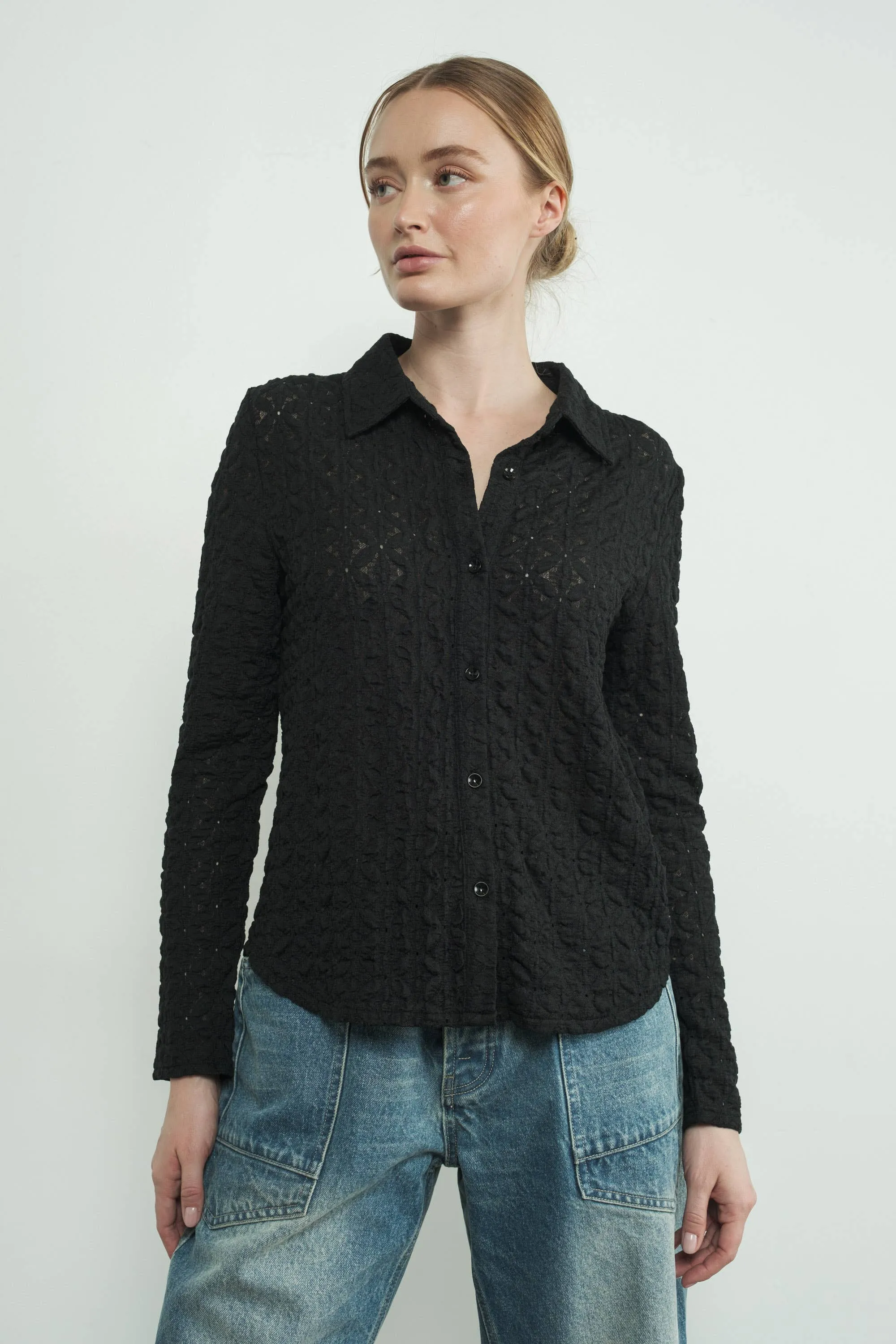 MAT3065 FLORAL LACE BUTTONDOWN SHIRTS