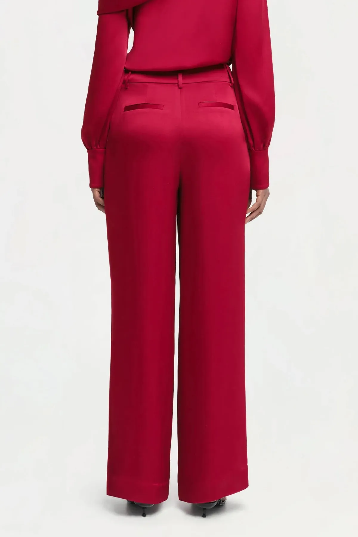 Mercer Pleated Pant in Cherry Red