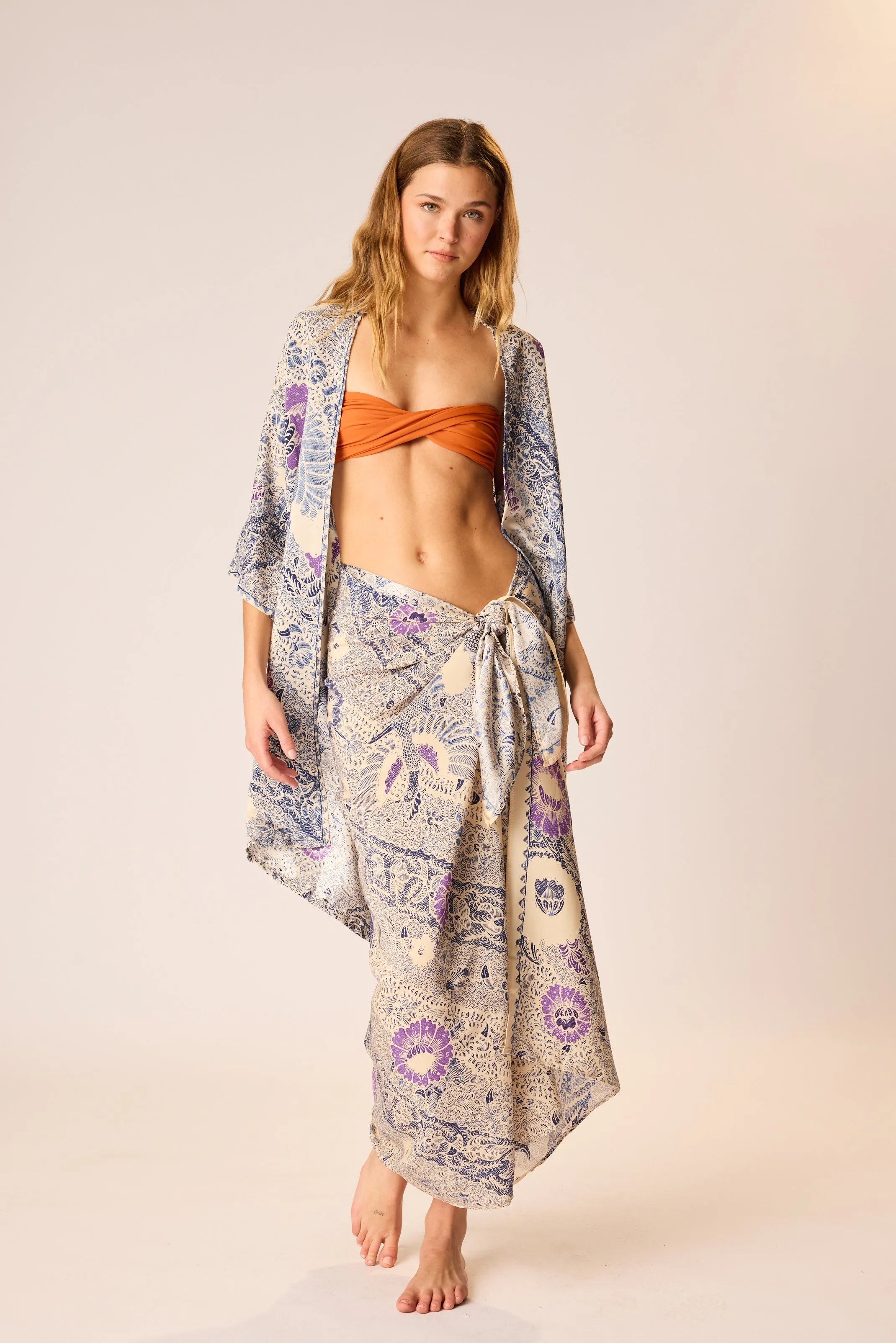 Natalie Martin ♥️ MOTHER LENNON KIMONO