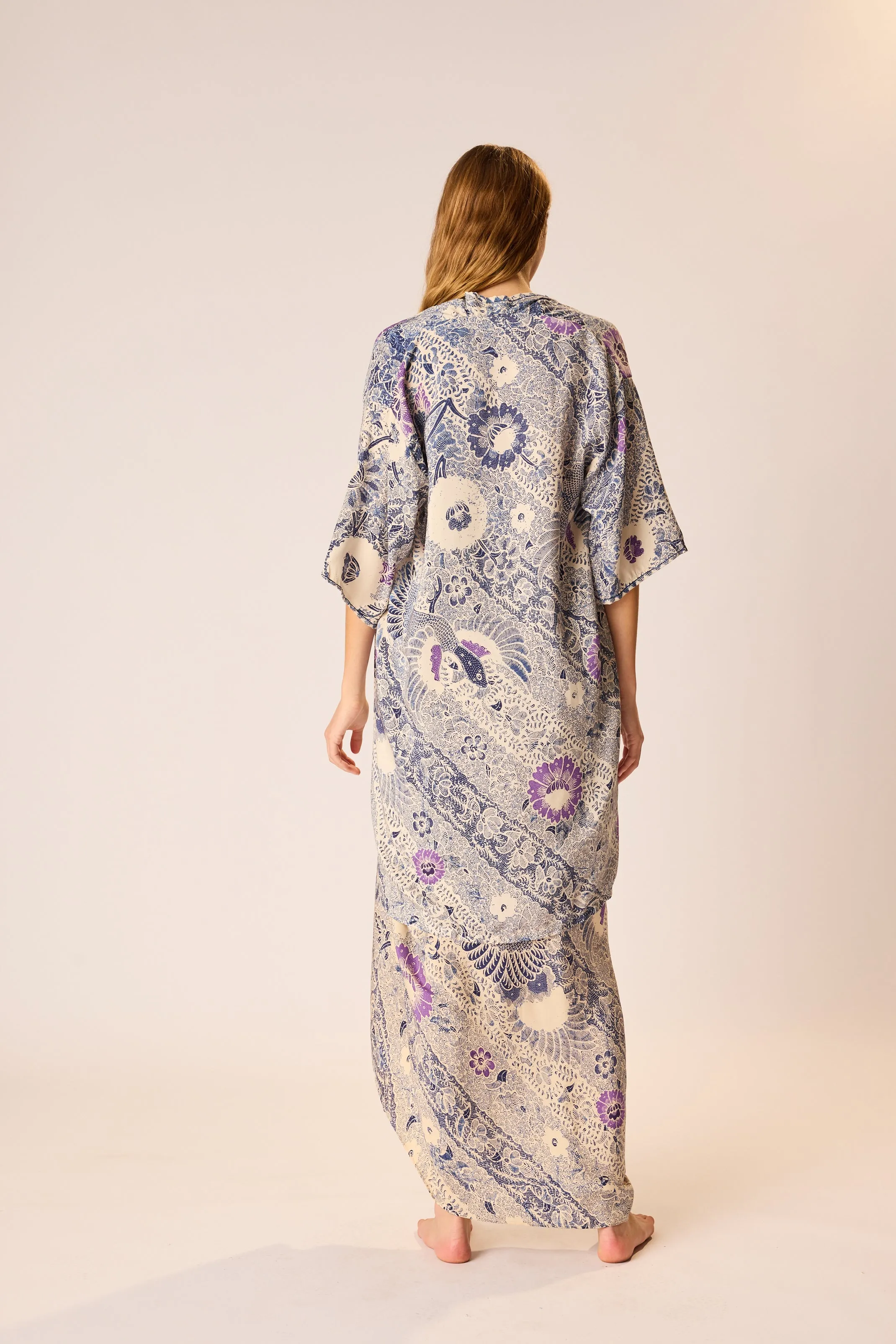 Natalie Martin ♥️ MOTHER LENNON KIMONO
