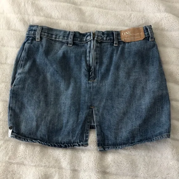 One Teaspoon Mini Freelove pencil skirt