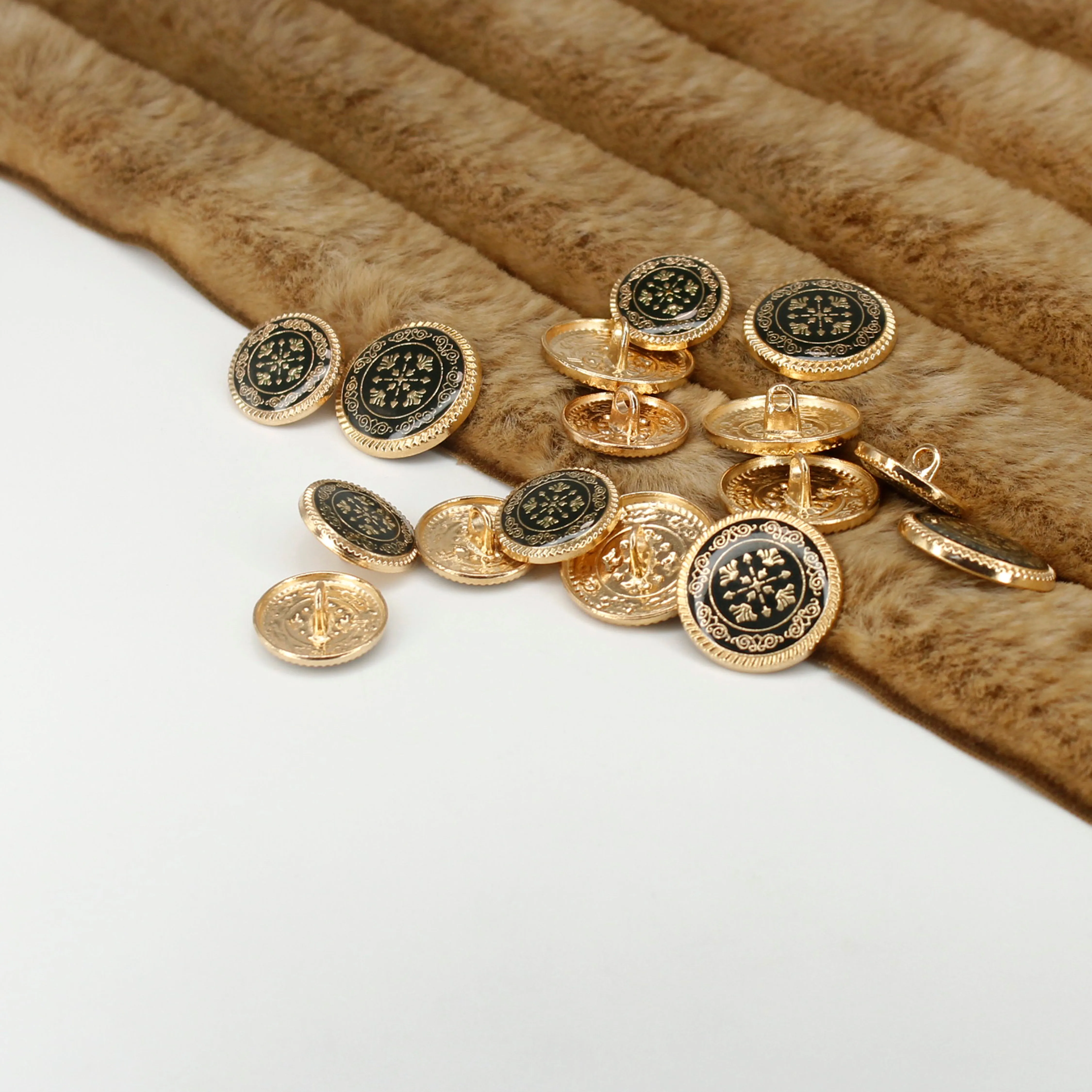 Ornate Snowflake Metal Buttons (8 Big   8 Small)