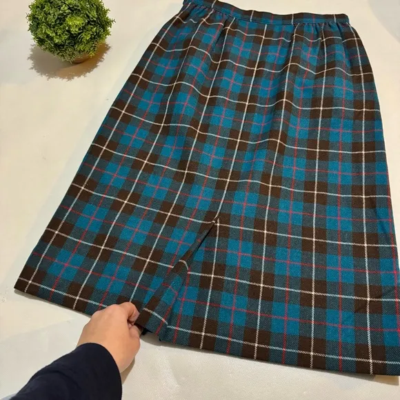 Pendleton Vintage Wool Plaid Pencil Skirt Small Dark Academia School Girl Modest