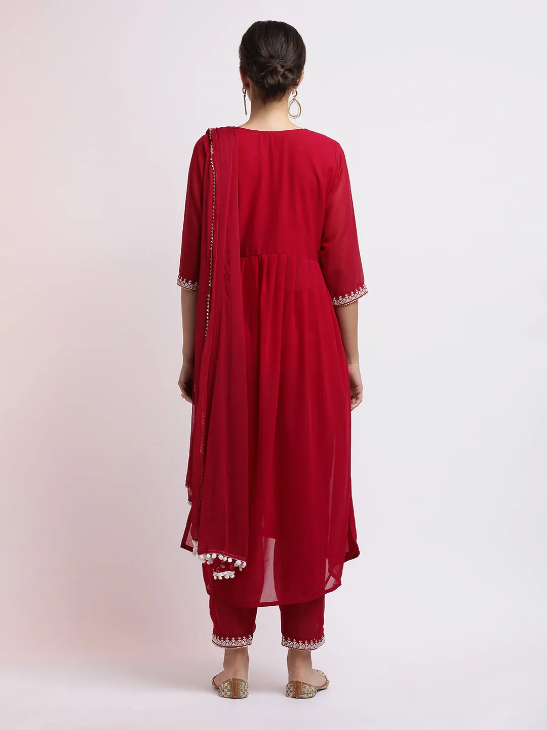 Pink Embroidered Georgette Kurta Set With Dupatta