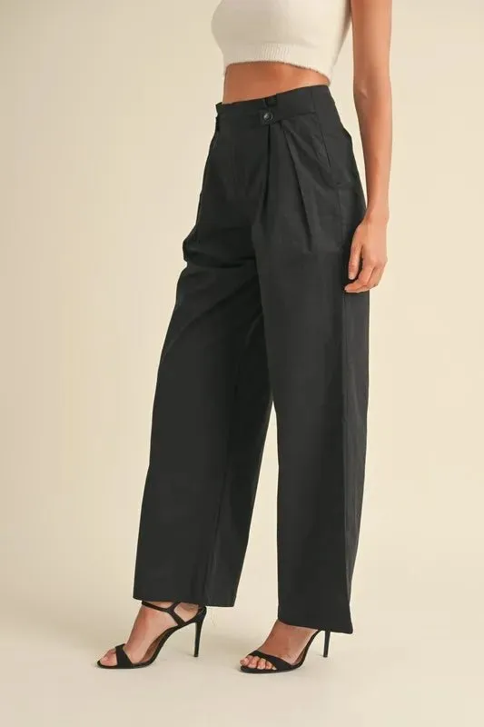 Pleated Detail Wide Leg Pants
