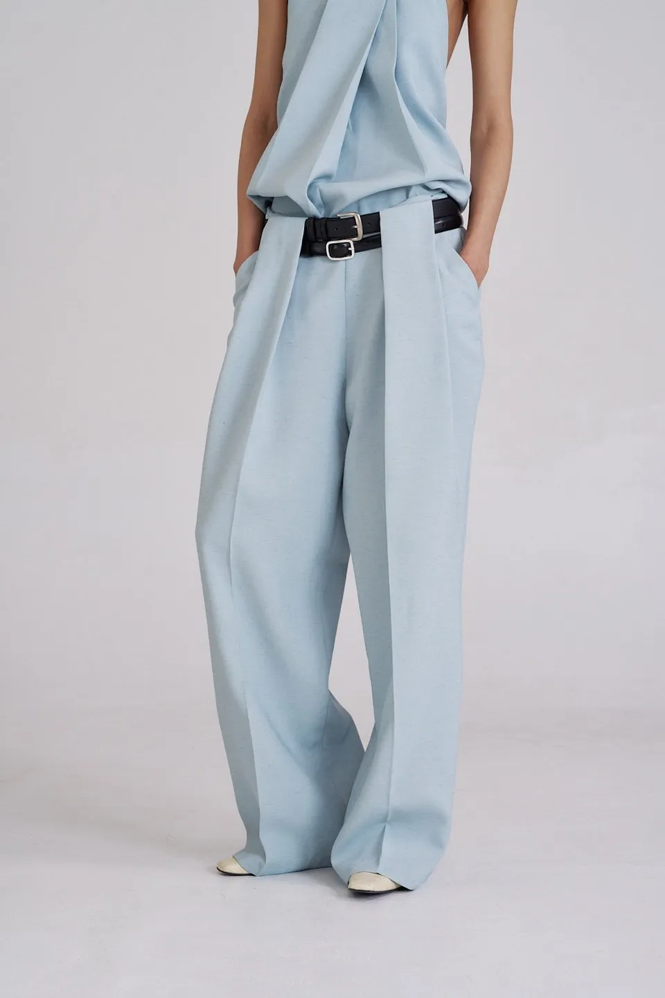 Pleated Linen Trousers