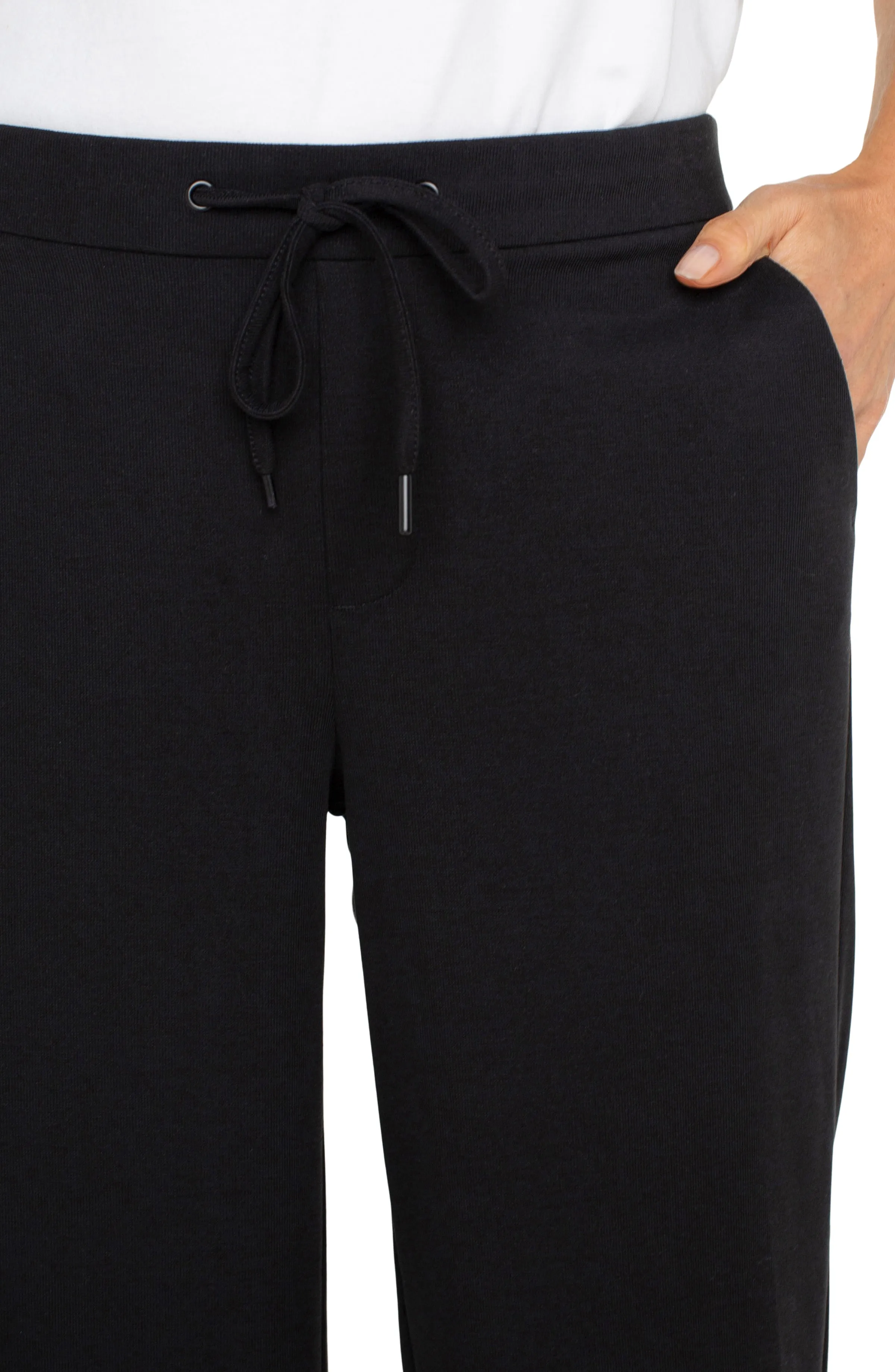 Pull-on Wide Leg Crop Trouser | Black