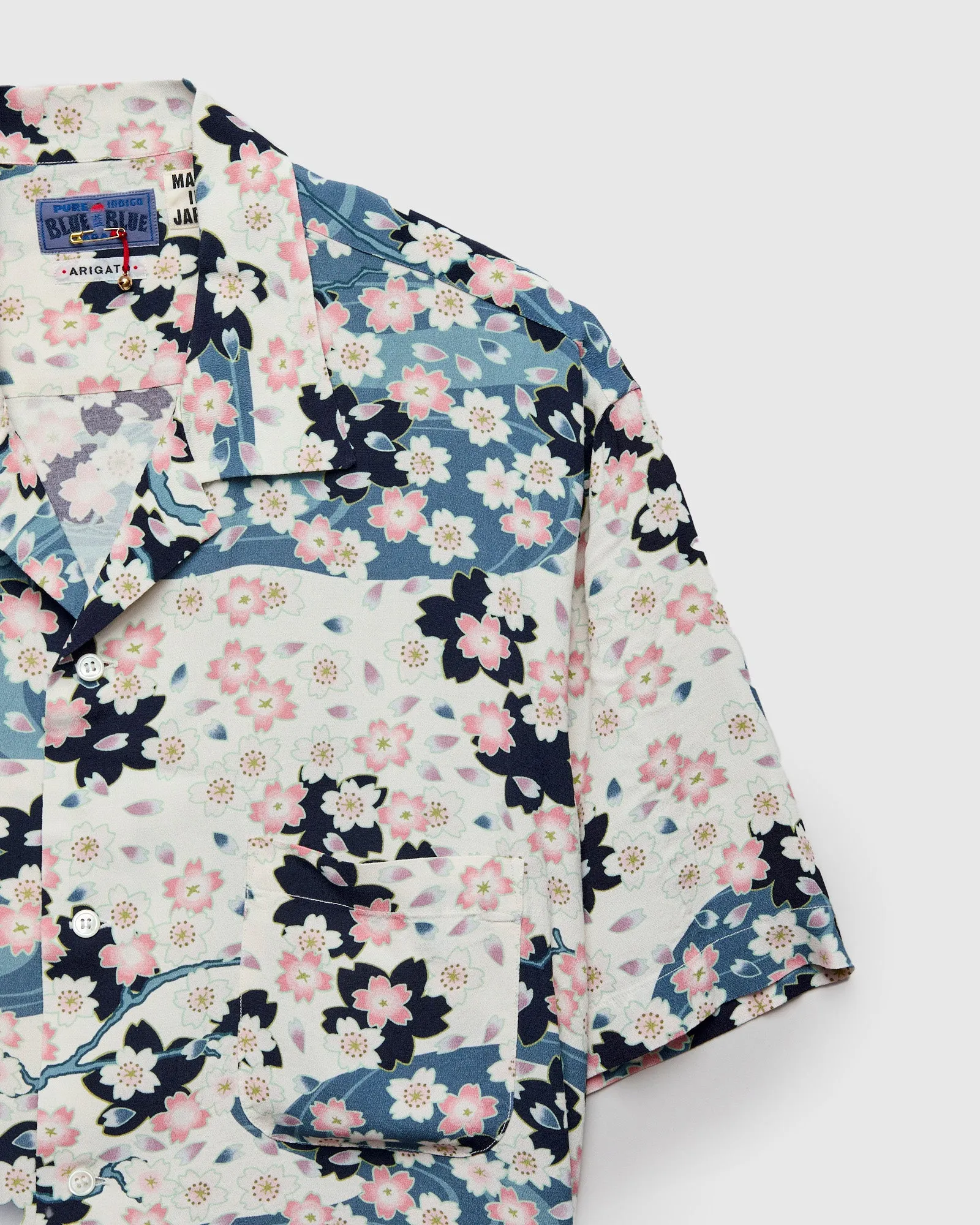 "Nagare Sakura" SS Aloha Shirt in White