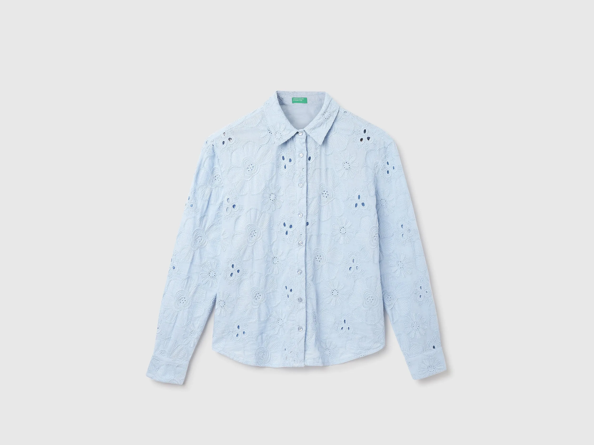 Regular Fit Spread Collar Embroidered Shirts