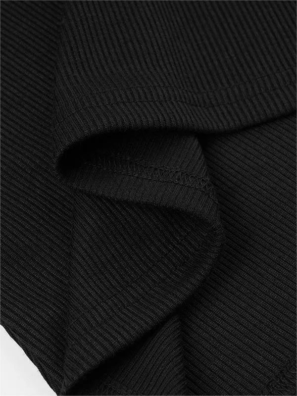 Ribbed short-sleeved basic top with button placket and round neckline