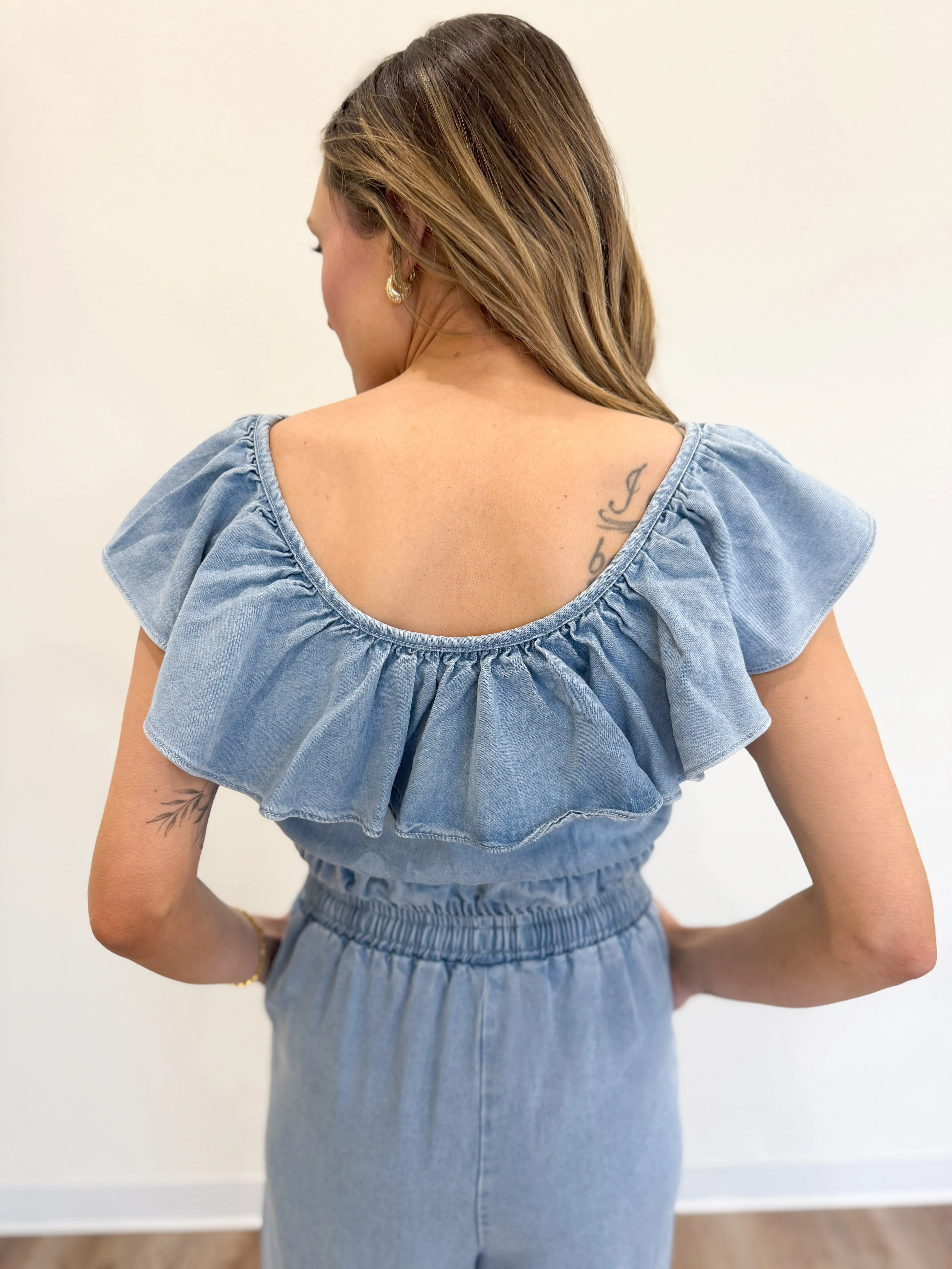 Robin Ruffle Neckline Top