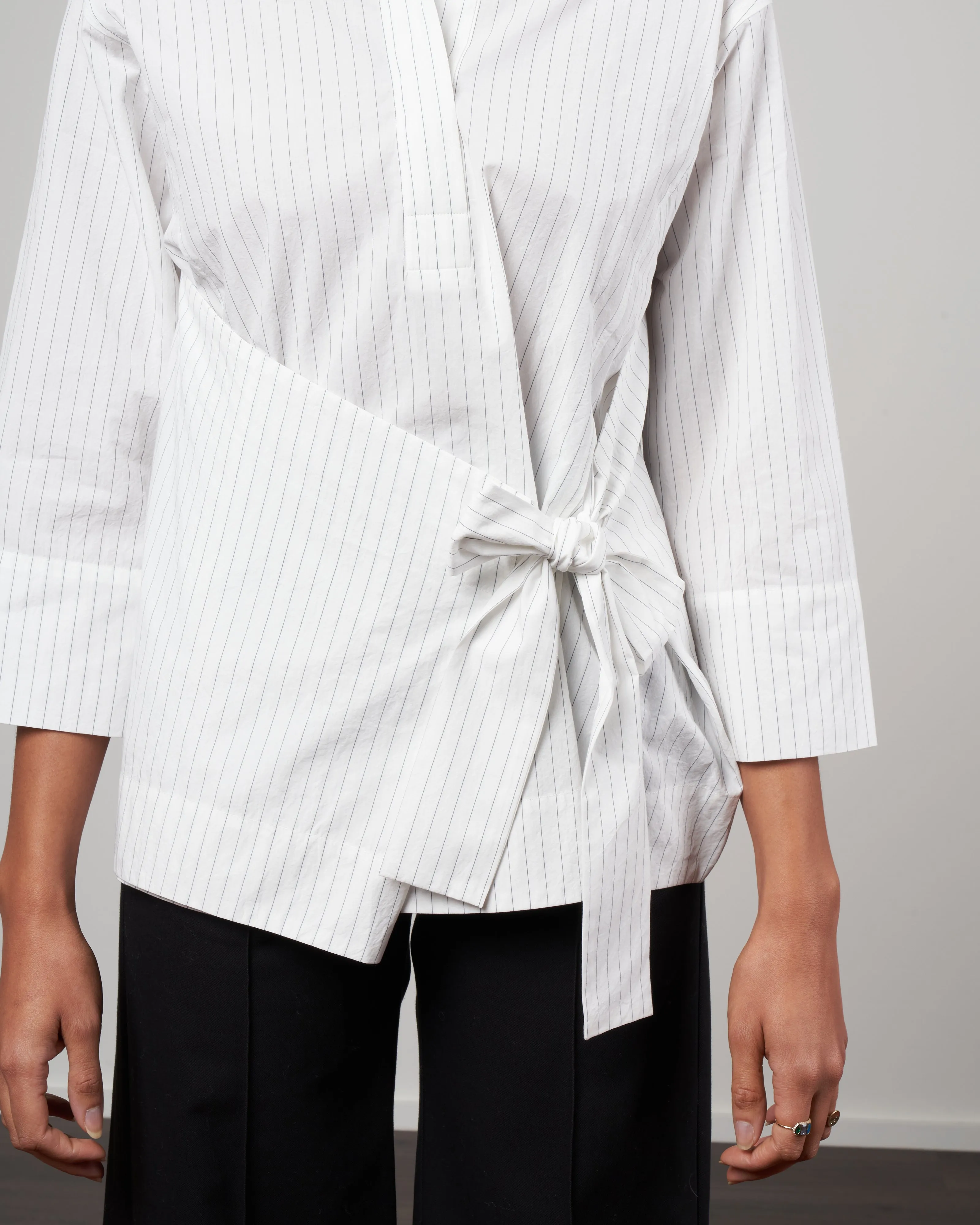 shirt - navy / white