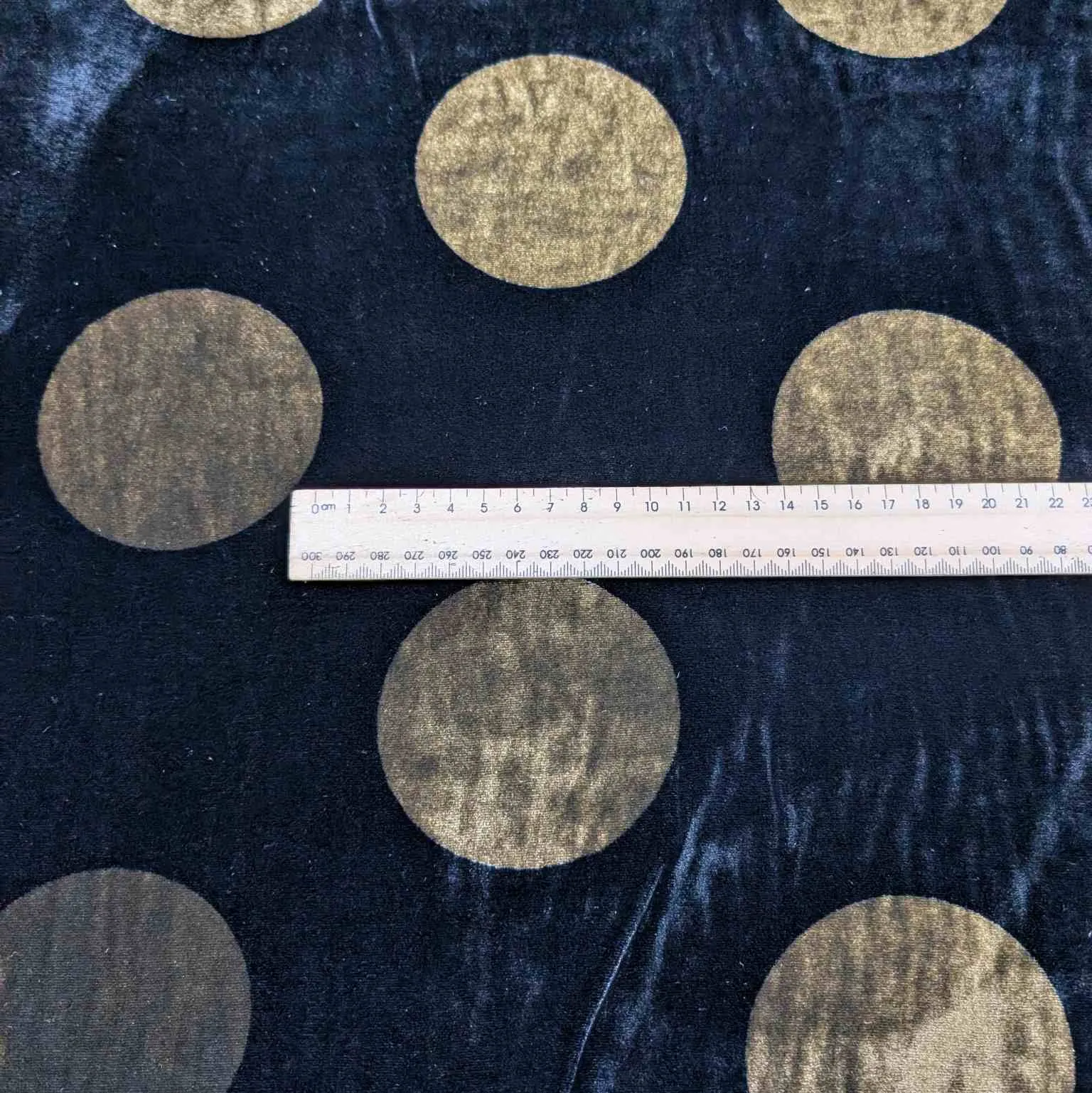 Silk Velvet, Orb