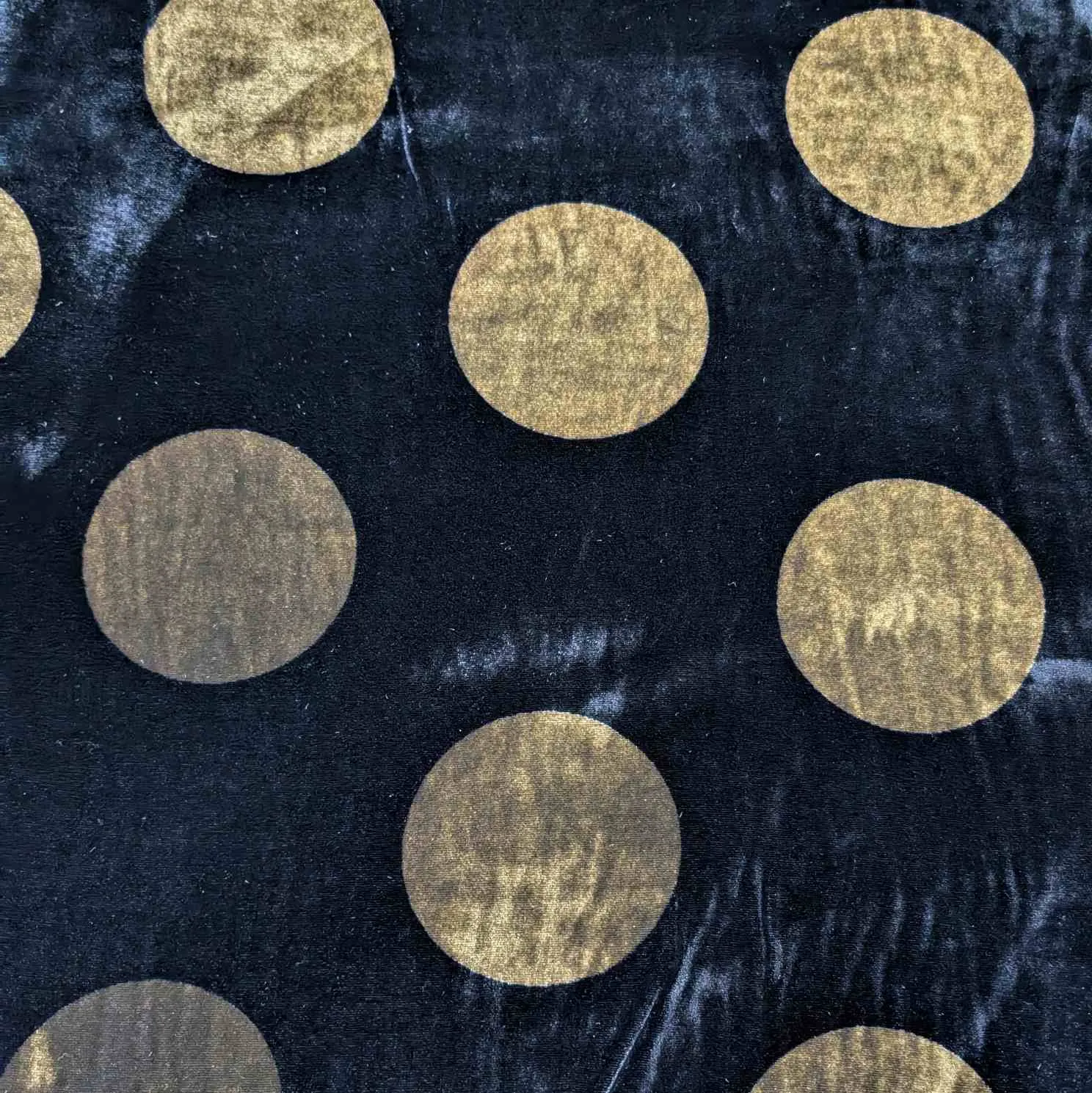 Silk Velvet, Orb