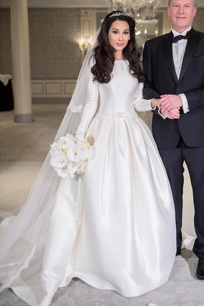Simple&Modest Satin Bridal Wedding Gown Long Sleeves