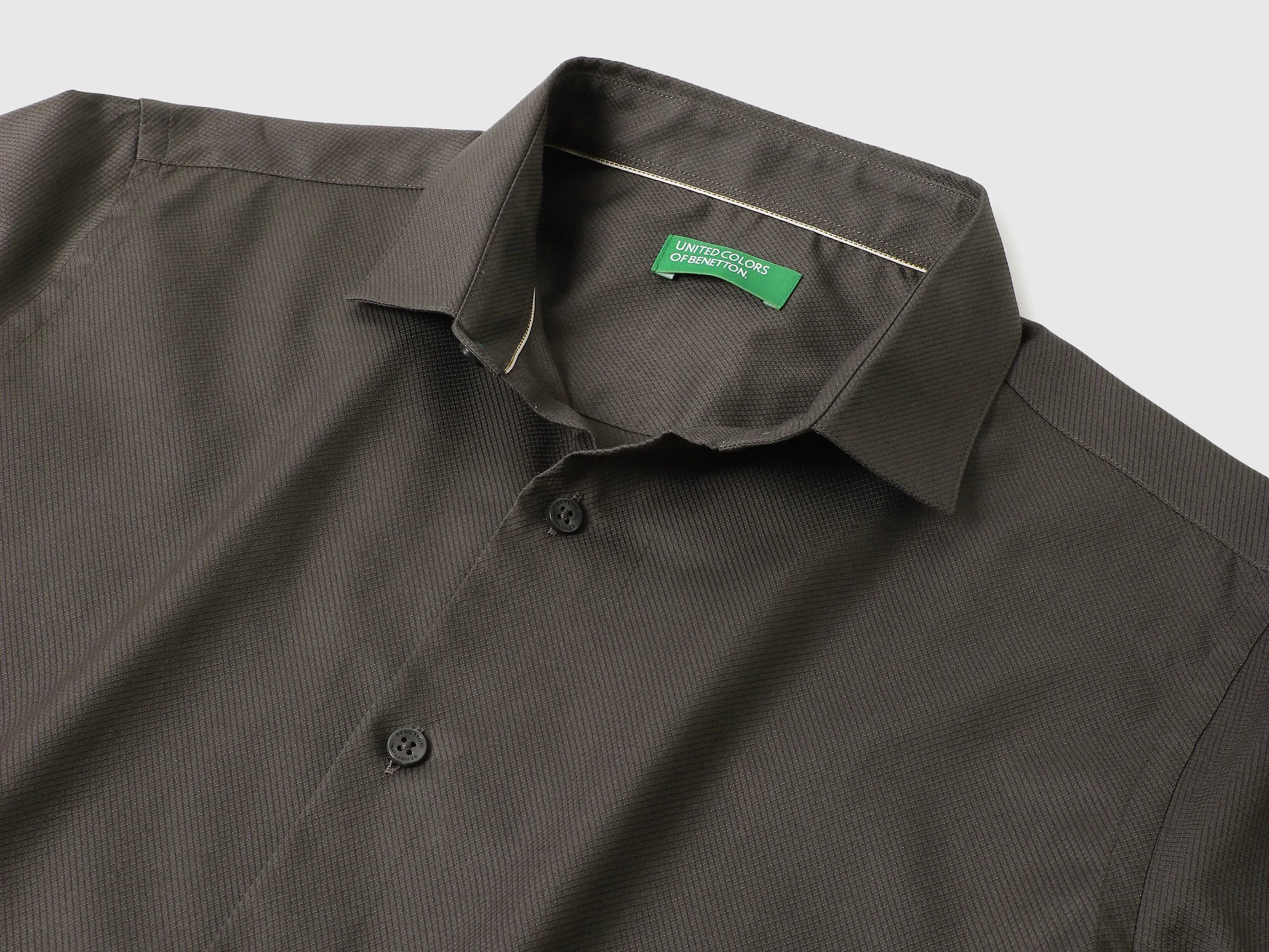 Slim Fit Cut Away Collar Solid Shirts