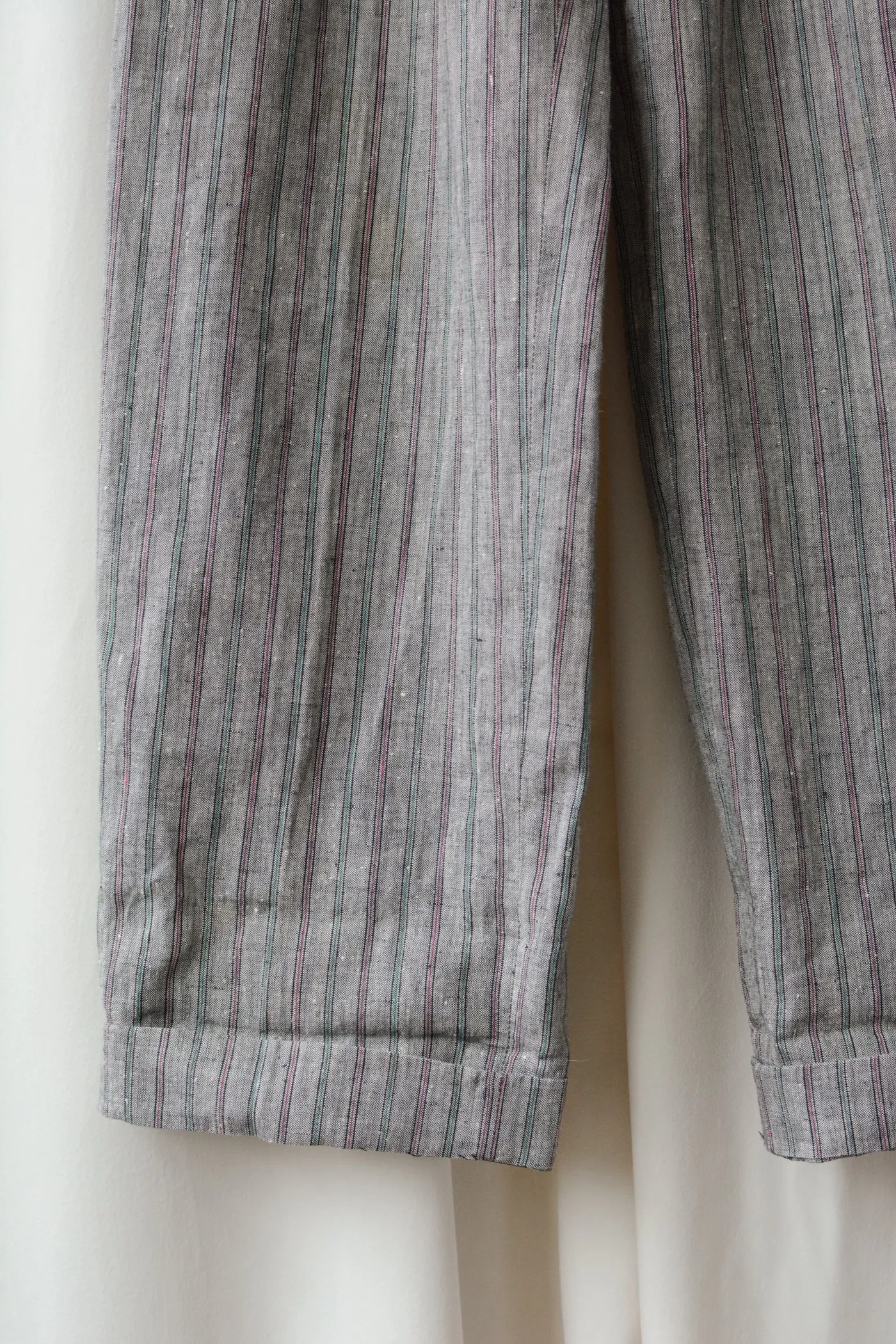 Smoky Stripe Linen Pleated Pants
