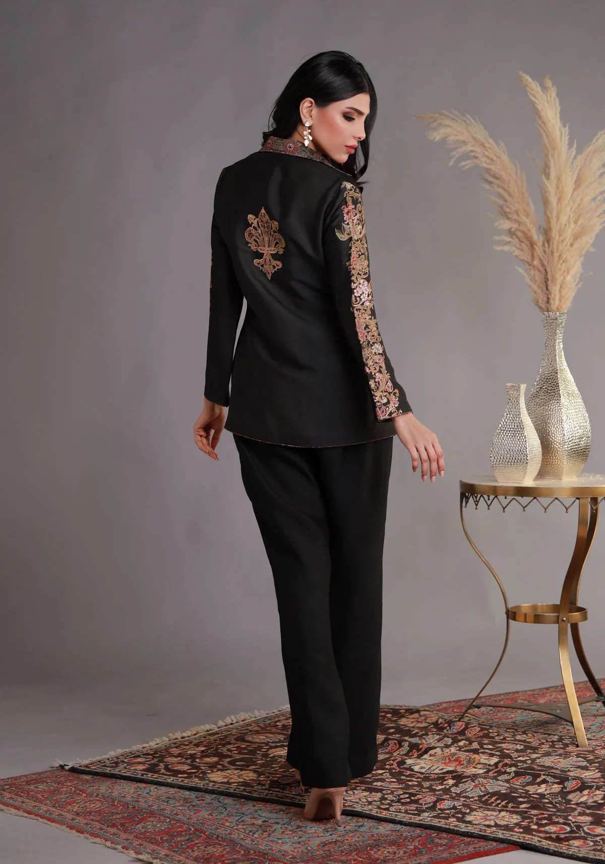Tailored Chic Black Pantsuit Outfit