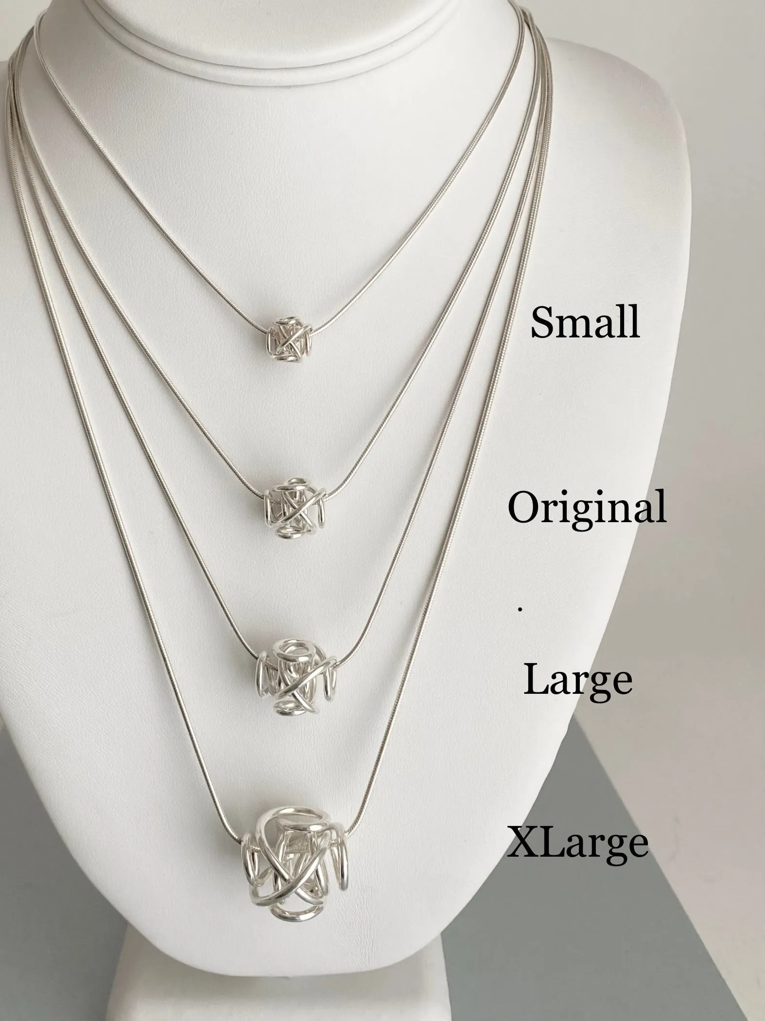 The Large Sculpture Pendant Necklace