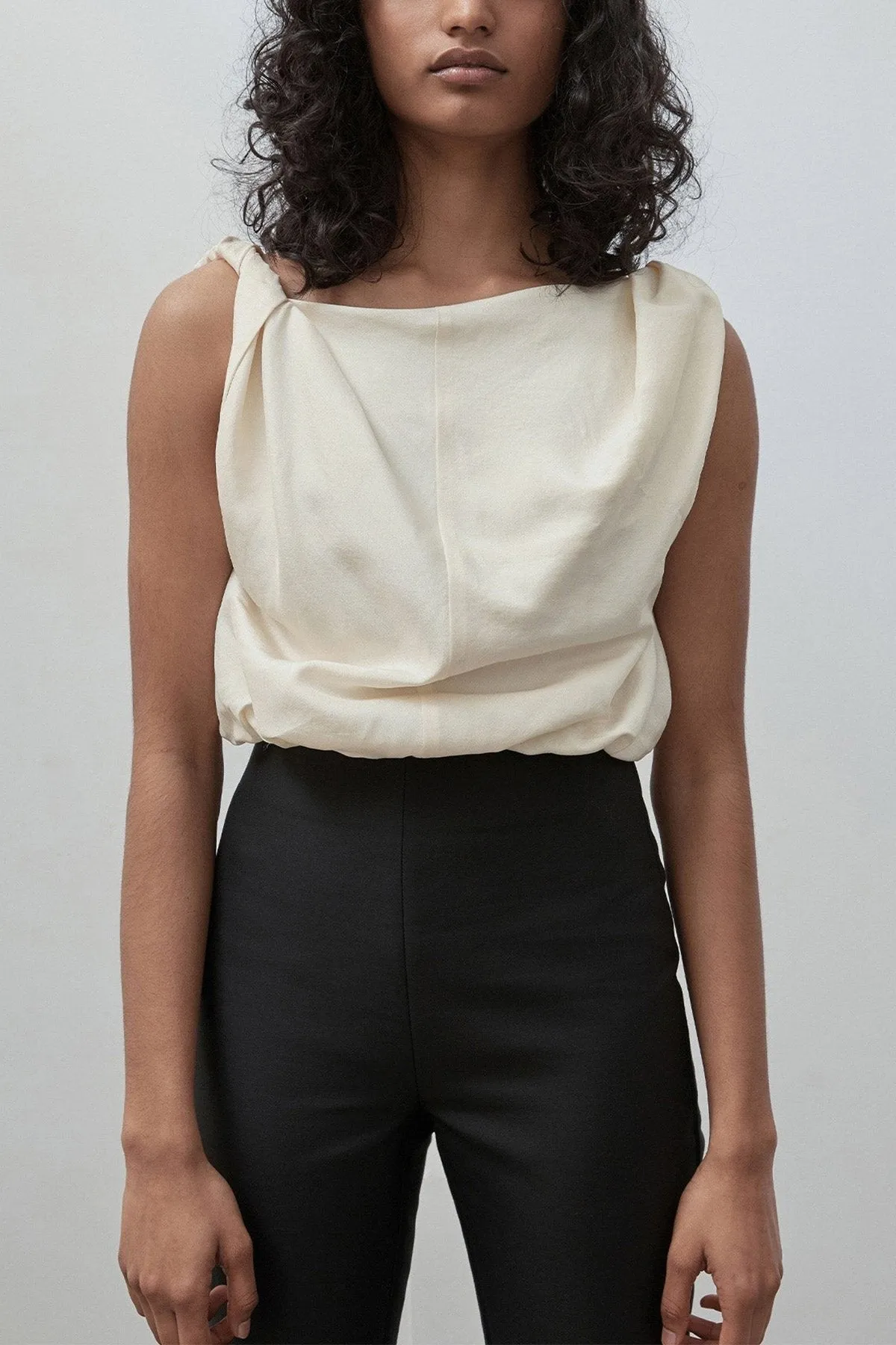 Twist Top in Pearl