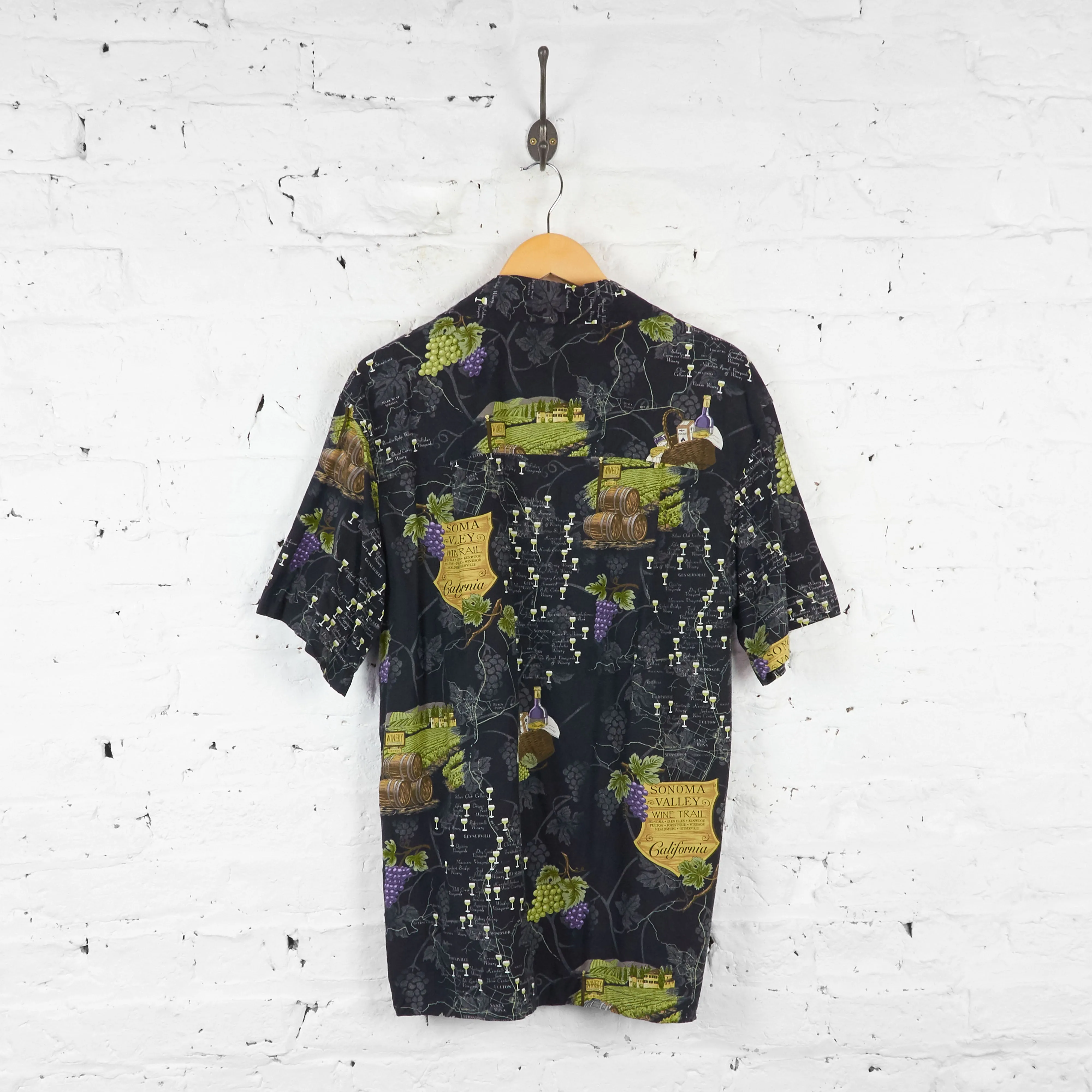Vintage Hawaiian Vineyard Shirt - Black - M