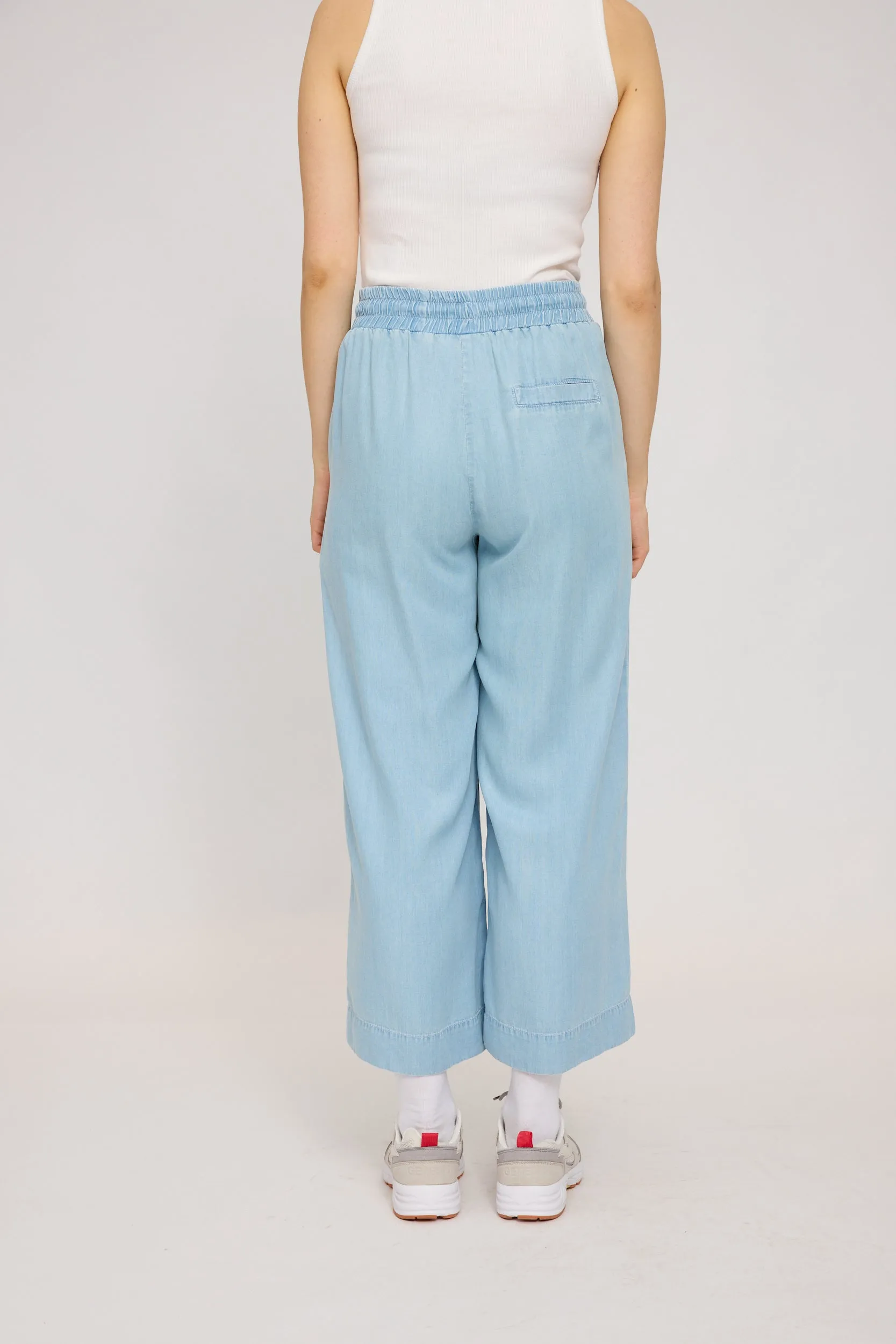 Wide Leg Denim Pants With Belt