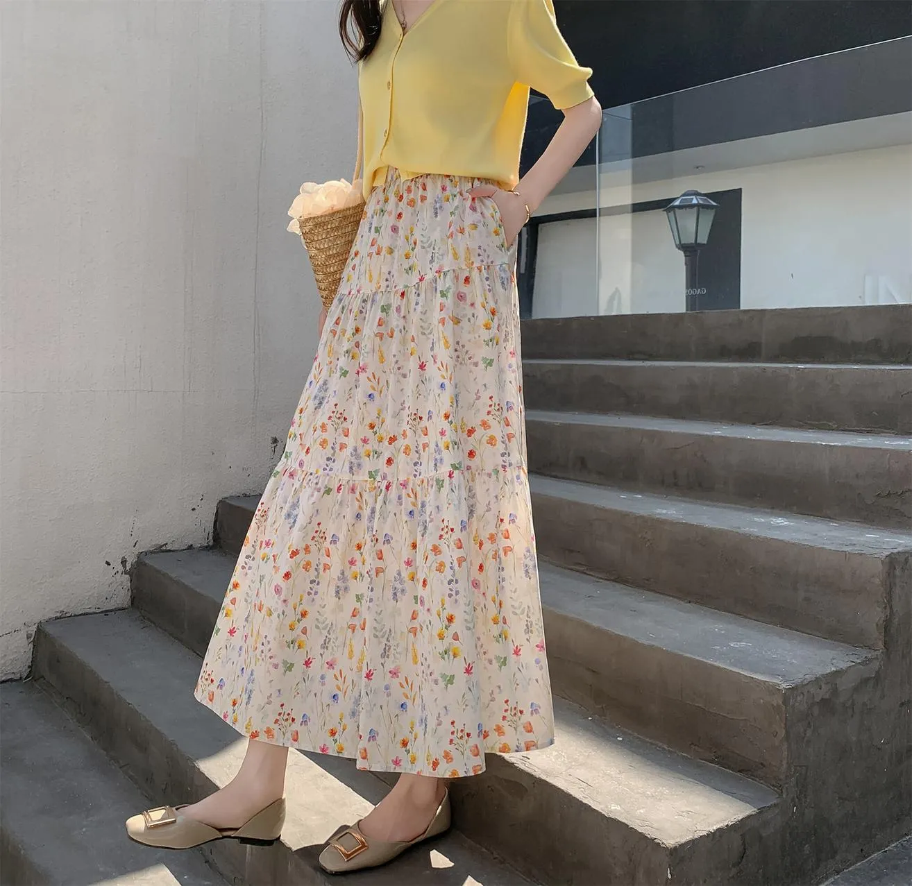 Women's A-Line Floral Print Skirt with Elastic Waist