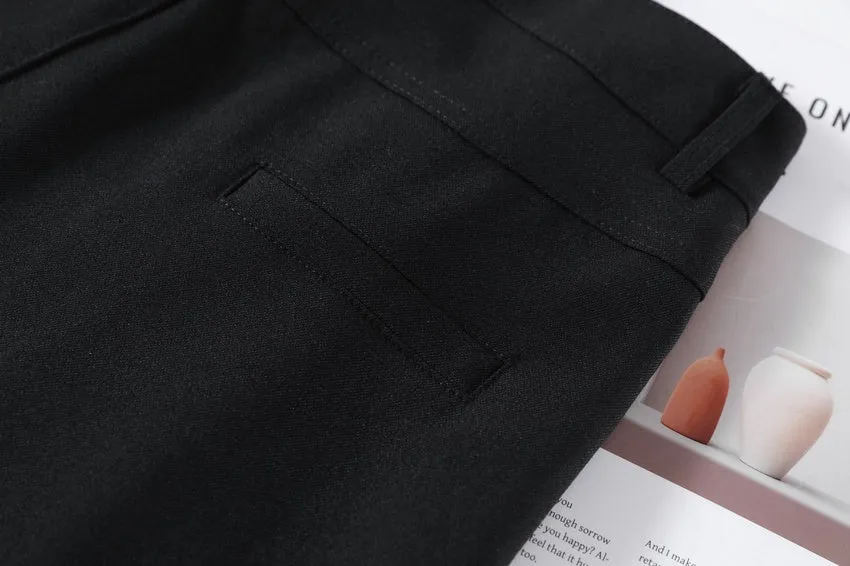 Women's Solid Wide-Leg Pleated Trousers for a Chic Look