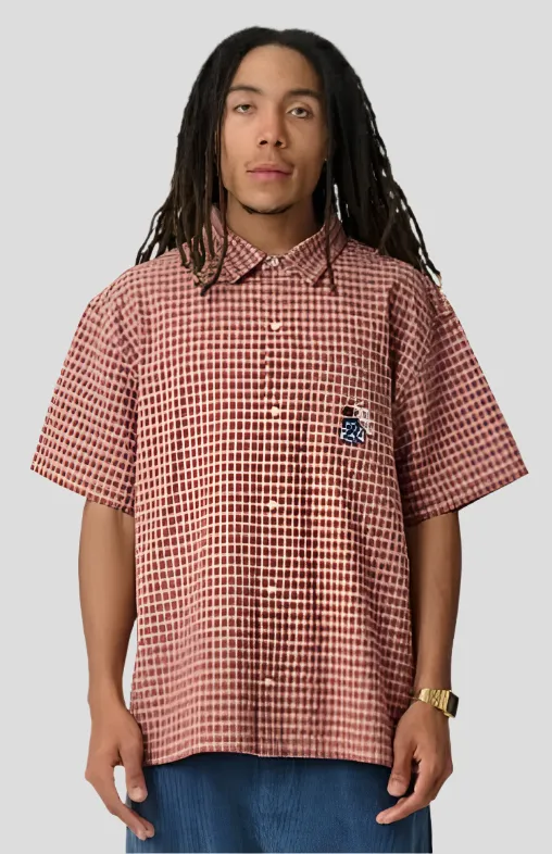 X-LARGE DYNAMITE S/S BUTTON UP SHIRT - RED
