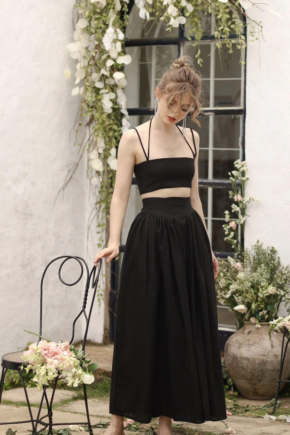 ZETA SET Crop Bandeau Top and High Waist Baroque Style Midi Skirt (Black Linen)